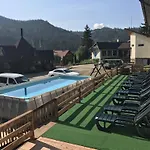 Smerekova Hata Hotel *