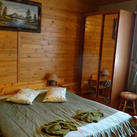 Smerekova Hata * Slavske