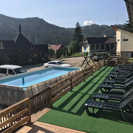 Smerekova Hata Hotel *