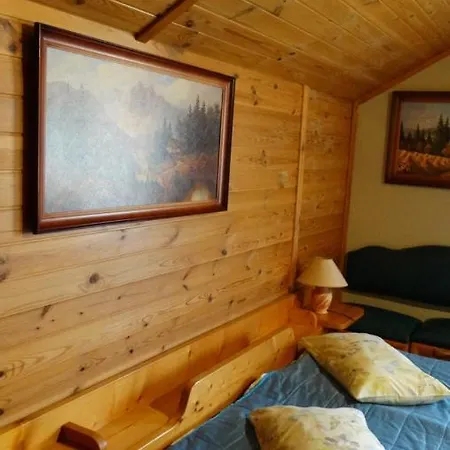 Smerekova Hata * Slavske