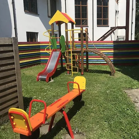 Smerekova Hata Hotel *