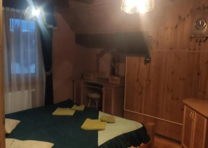 Smerekova Hata Hotel *
